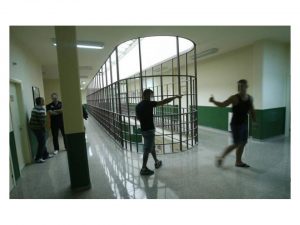 trasladará 200 presos Asturias falta personal
